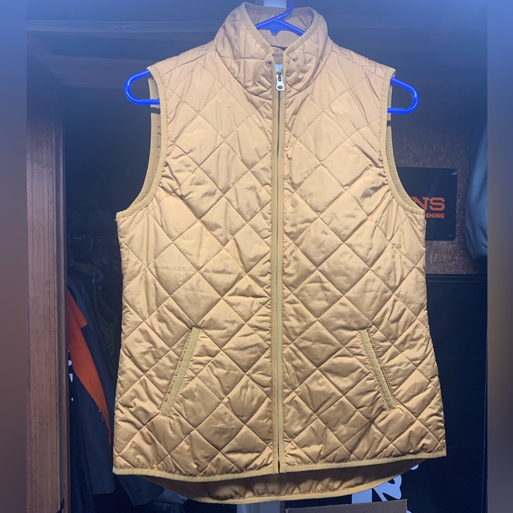Old Navy Quilted Puffer Vest